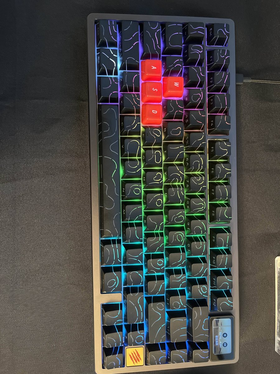 MadCatzEs's tweet photo. Aquí están los nuevos productos recién presentados en el CES 2026 de Las Vegas 🔥

Otra vieja gloria acaba de volver a la vida: el R.A.T. 7 🫣

Artículo de TechPowerUp ➡️ https://t.co/65SL3p9xUu https://t.co/Twjv8KWg06
