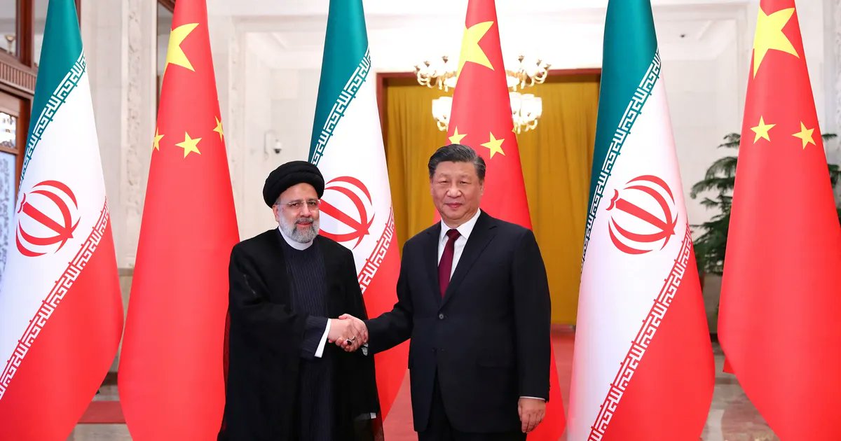 MarioNawfal's tweet image. 🚨🇮🇷🇨🇳 CHINA BACKS IRAN REGIME: "OPPOSE INTERFERENCE IN INTERNAL AFFAIRS"

China just picked sides. Foreign Ministry spokesperson backing Iran's "sovereignty and security," opposing "use of force or threat of force."

In other words: Trump, don't!

"Hope Iranian government and…