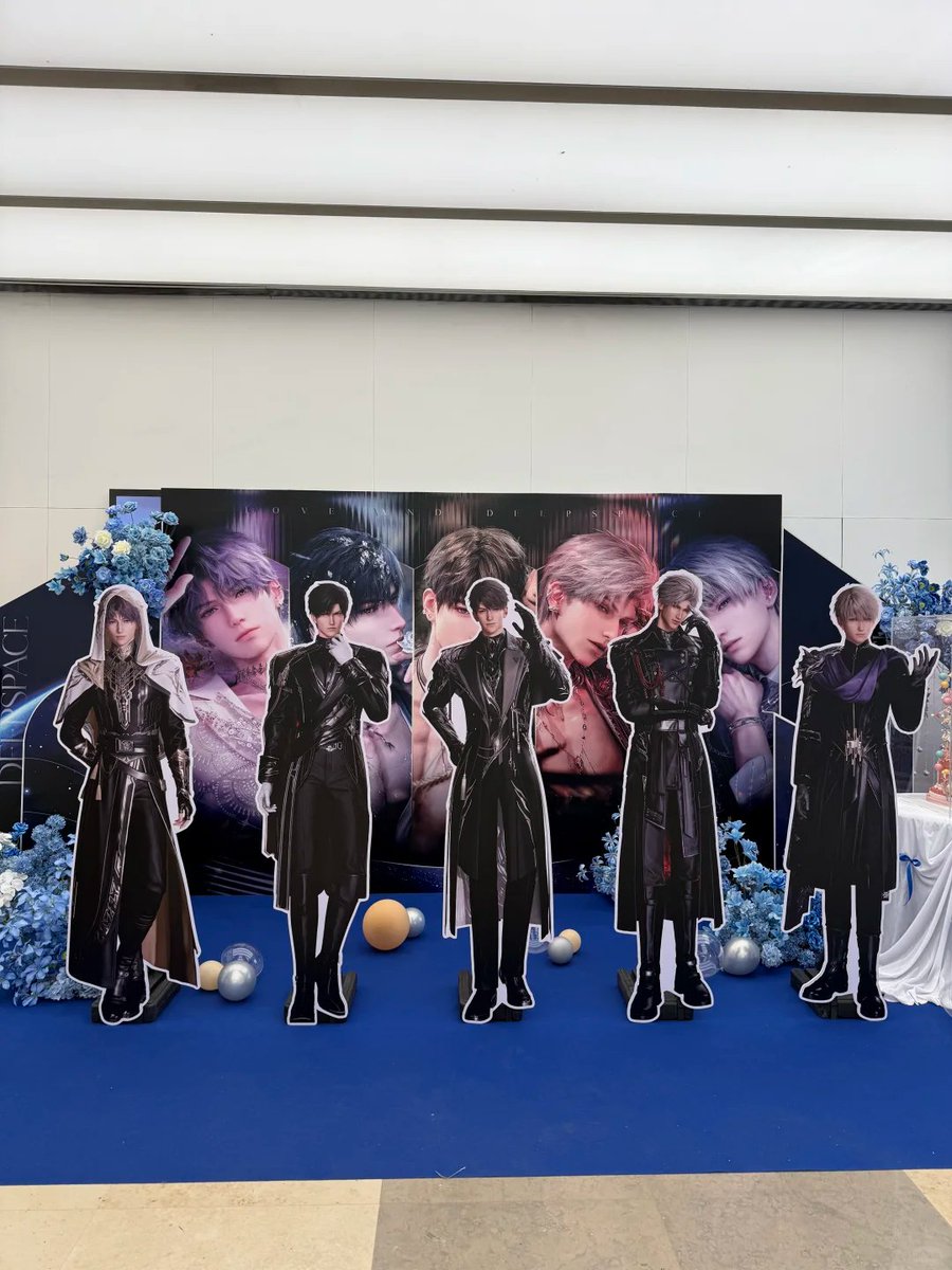 상하이 동방명주에서 열릴 페이퍼의 <럽딥> 전시 지금 준비 중이라고 해요…

🔗xiaohongshu.com/explore/6964a9…
#럽딥 #러브앤딥스페이스 #LoveandDeepspace #심성훈 #Xavier #이서언 #Zayne #기욱 #Rafayel #진운 #Sylus #하우주