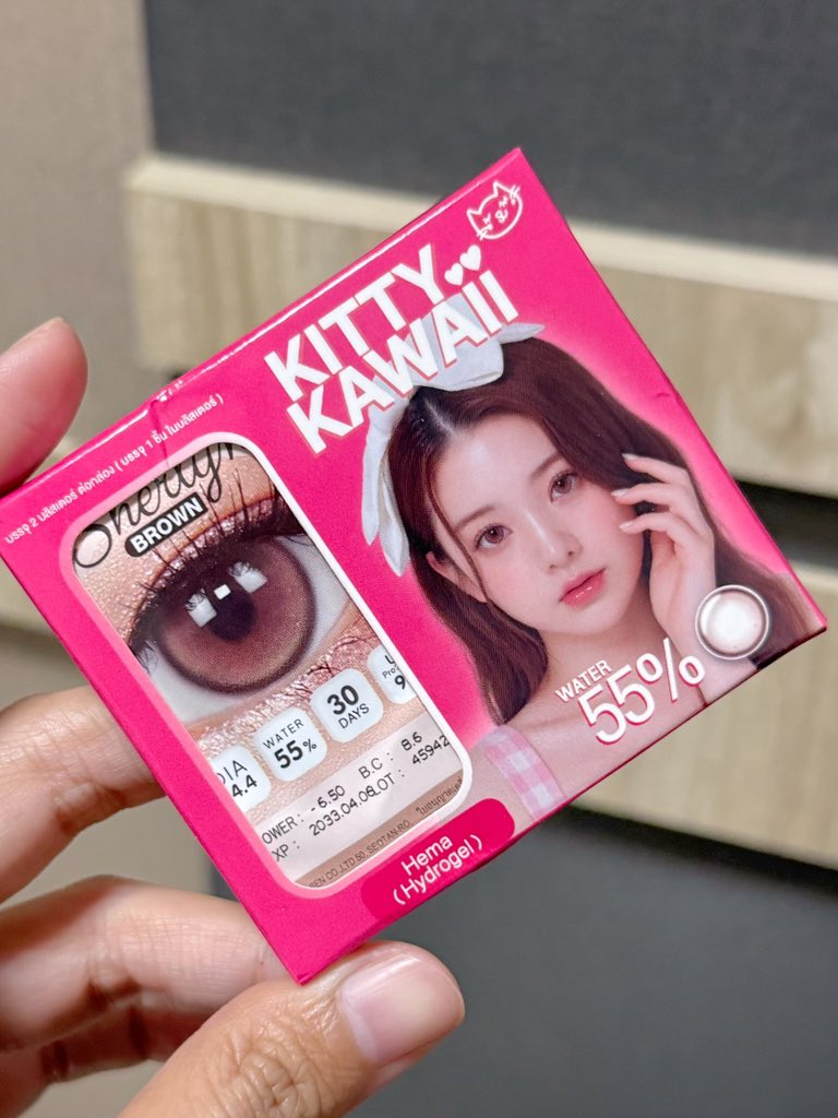 reviewchoey's tweet photo. ใส่สบายมากกก คอนแทคเลนส์ kitty kawaii รุ่น sherlyn brown สวยมากกก ใส่ตาดำเล็ก ตาลอย ใส่รุ่นนี้สวยกำลังดีเลย ใส่ทั้งวันสบายตาสุดๆ แล้วปลอดภัยหายห่วงง✨ https://t.co/tdLMnNIENL
