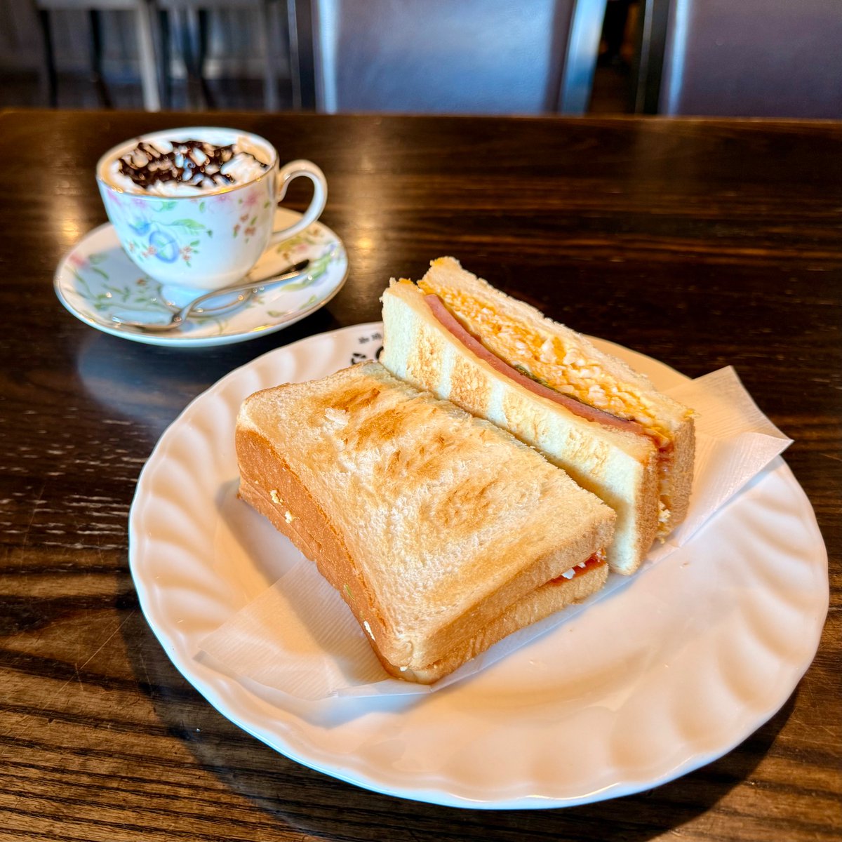 x_fcFree7F's tweet photo. 📍 珈琲屋らんぷ（瀬戸店）
古民家の落ち着いた空間で、甘いココアとトーストを味わいました☕️

#珈琲屋らんぷ
#古民家カフェ
#カフェ巡り https://t.co/WohfkqgLLQ