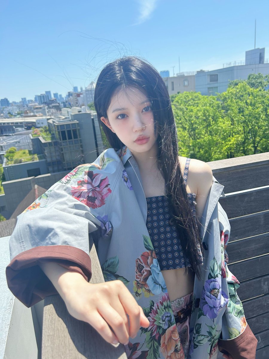 isgvlad2's tweet image. IMAGINE??? Japanese style photoshoot would be so perfect