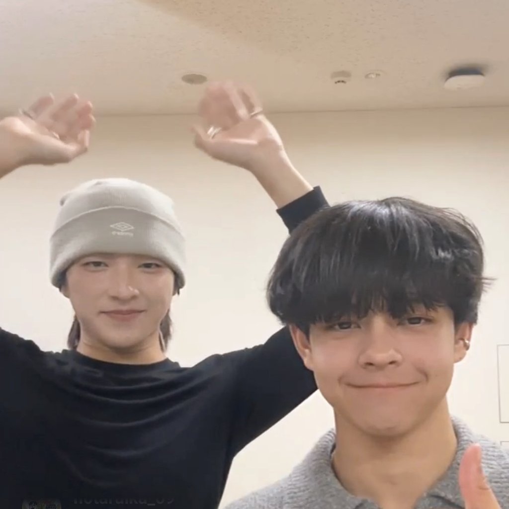 エイジくんインライ告知ありがとう🙇‍♀️サラジンくんとまたやってほしいずっと見てたい