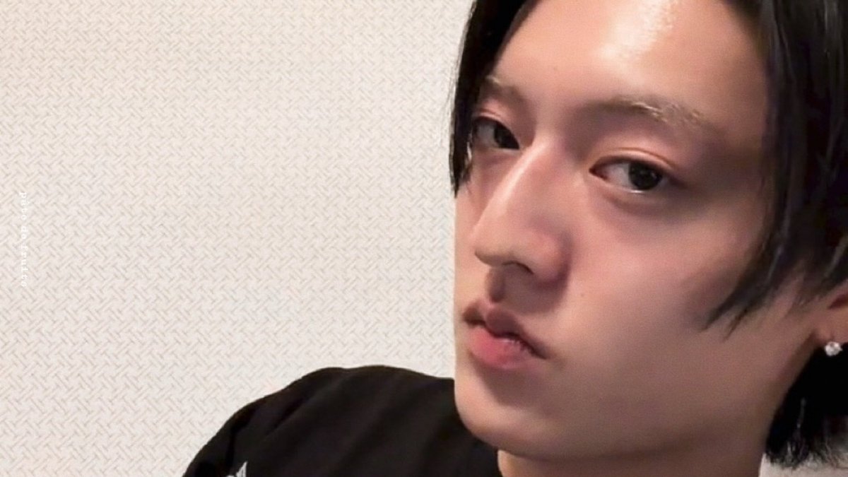 ( っ◞ ◟ ς) .·°꒰ ♡ ꒱