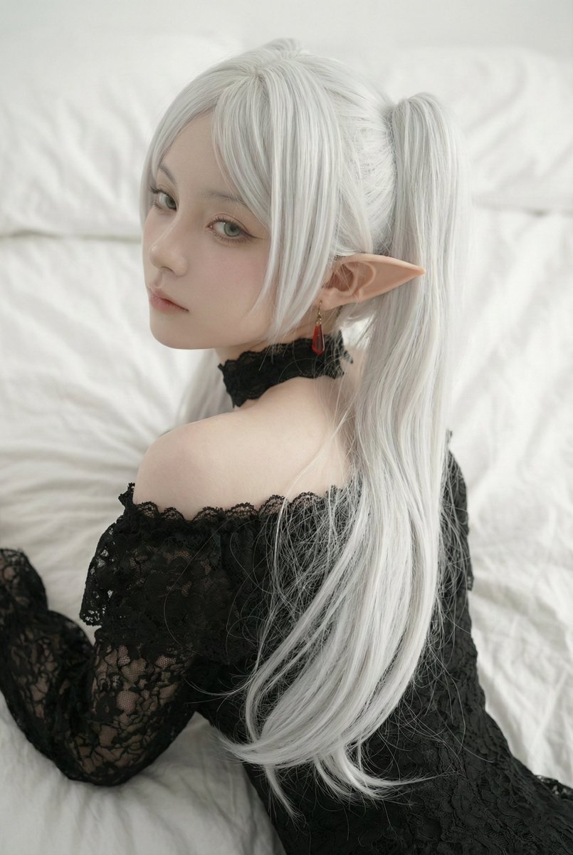 Moriarty1925's tweet photo. Frieren🖤

#フリーレン 
#Frieren #AIart #cosplayer #AIgirl https://t.co/S6jxxiKgAZ