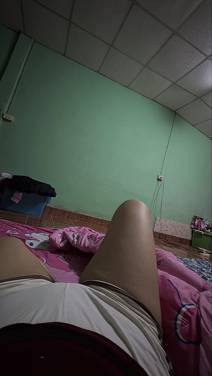 mo_inthira's tweet photo. เป็นสาวอุบลฯที่หลงเข้ามา อ.พนัสนิคม จ.ชลบุรี😅 #เหงาเกิ้นนนนน https://t.co/5SErejrBAe