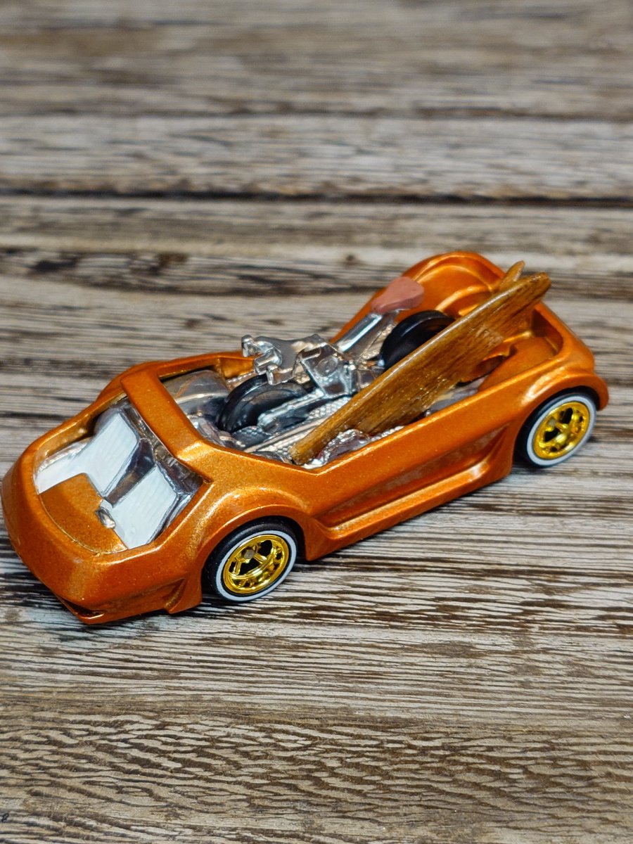 yasuoSu70339660's tweet photo. 連休最後の新作✨
DEORA Ⅲ
ボードをリアルウッドにして
ホイール交換の、お手軽カスタム
#DEORA
#ホットウィール https://t.co/bKJ6Be55Vw