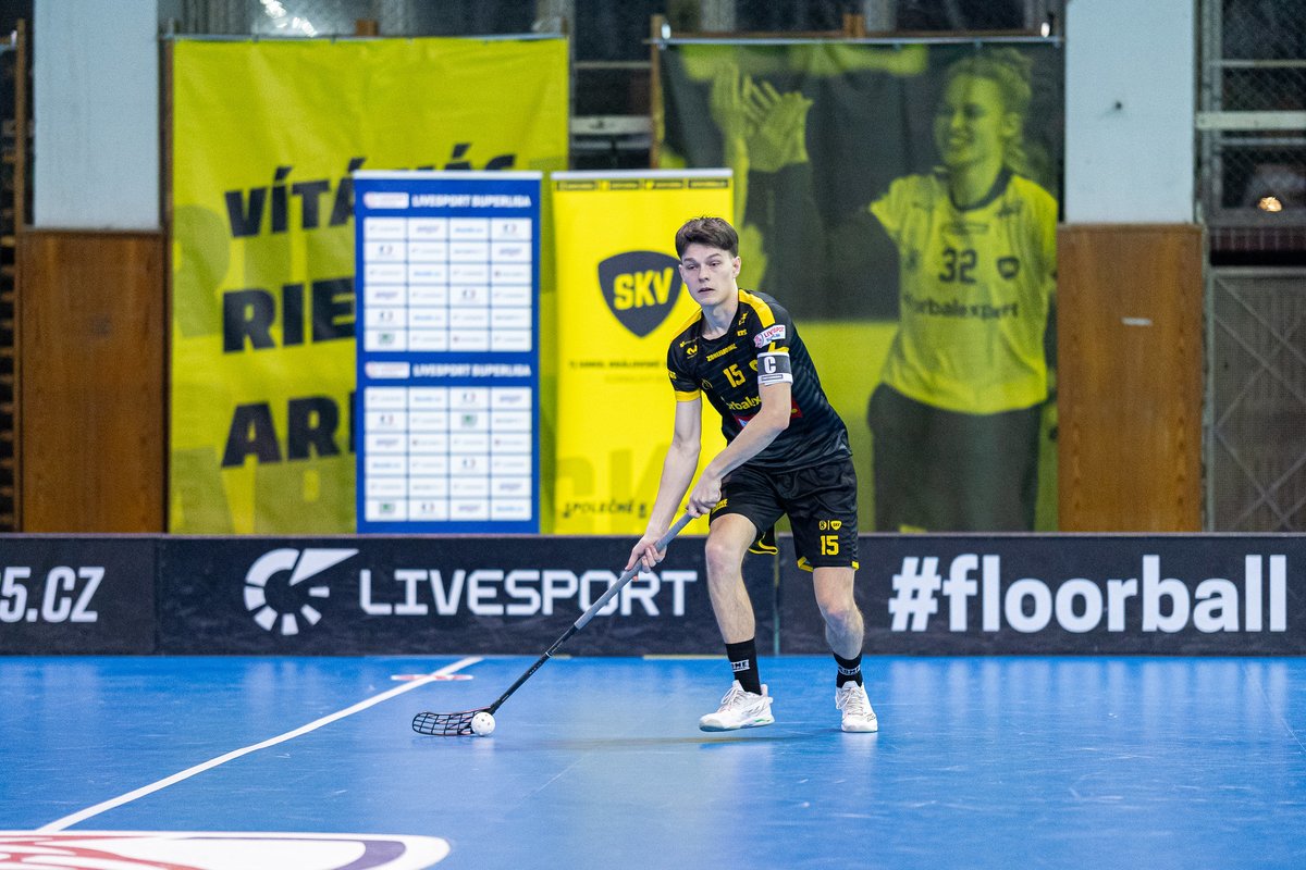 🗣️ Lukáš Trojáček: "Věřím, že se po tvrdém nárazu v Brně dobře připravíme na Liberec!" 💪 #floorball #livesportsuperliga #spolecnekvitezstvi

💬 Ohlasy kapitána ©️ SKV čtěte na 1url.cz/0JArA
