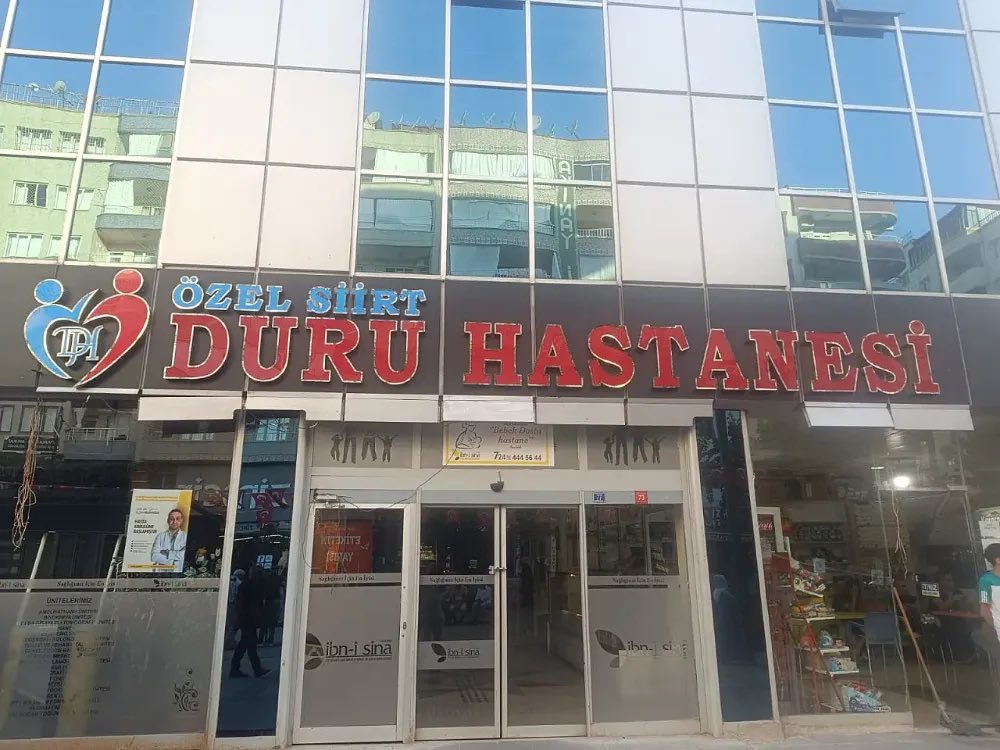 Siirt’te Özel Duru Hastanesi’ni araştırdınız mı? Adamlar devleti yemek için her şeyi yapıyormuş..

Taburcu olacak hastaları kasten birkaç gün daha bekletiyorlarmış mesela..

Yine naylon mevzuları da var
