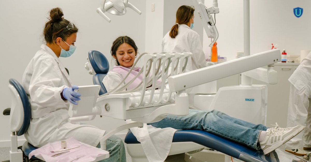 _Universae's tweet image. En OpenUNIVERSAE la comunidad se construye practicando juntos. 🤝💙

La última experiencia, centrada en Higiene Bucodental, ha servido a nuestros estudiantes para poner en práctica lo aprendido en clase.

Formar parte de UNIVERSAE es avanzar en equipo. 🚀

#UNIVERSAE #Educación