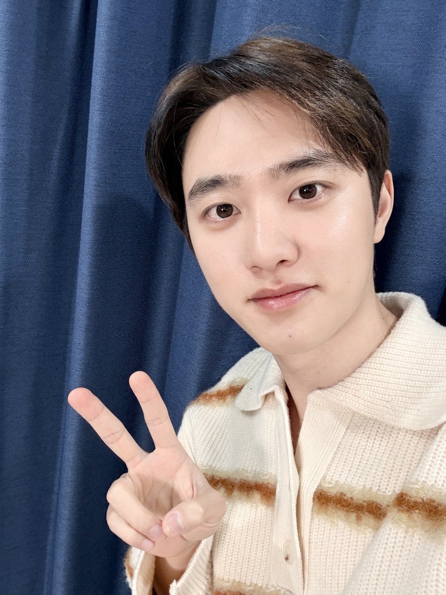 [#DOHKYUNGSOO_BEHIND]

최고의 생일로 만들어줘서 감사합니다♡*:･ﾟ
덕분에 행복 지수 930112% 충전 완료🔋

#도경수 #DOHKYUNGSOO
#AllrounderKyungsooDay
#HappyKyungsooDay
#해피_경수데이_2026