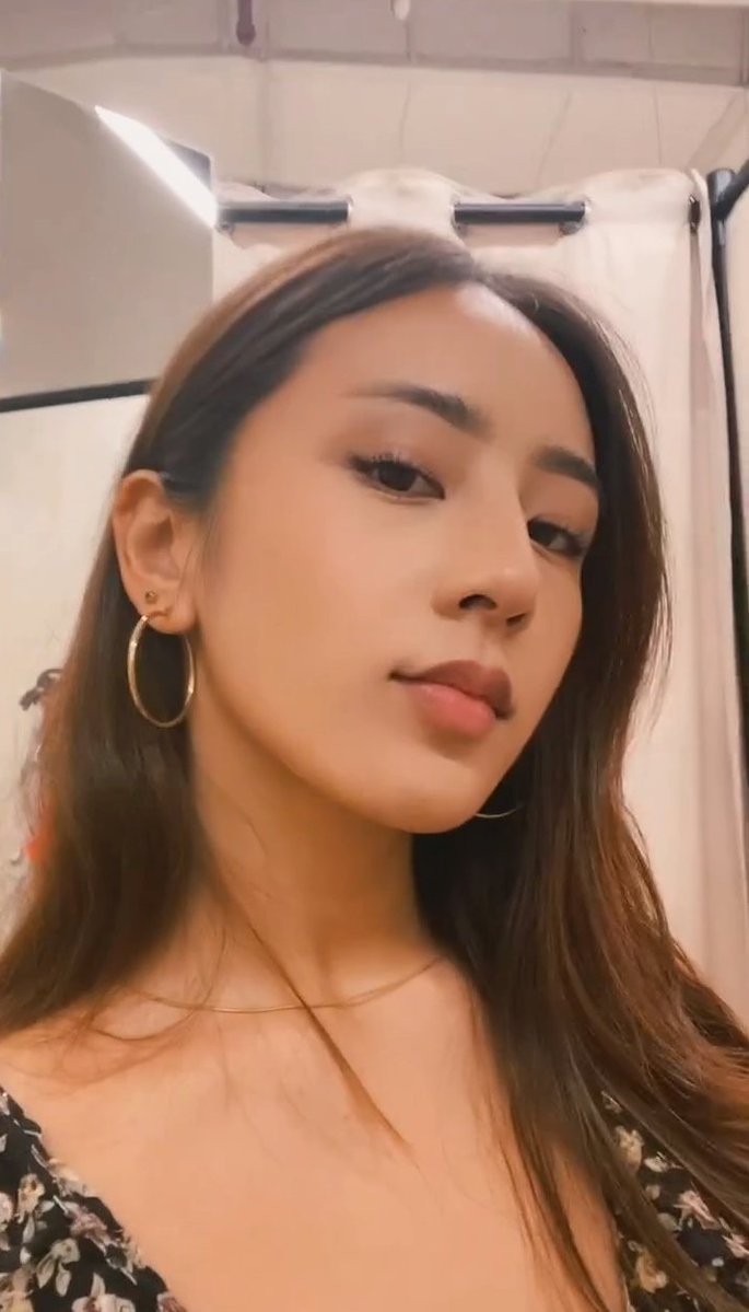 Shyn_HGxxDB's tweet image. ARTWORK NI LORD &amp;lt;3 

#HyacinthCallado ✨