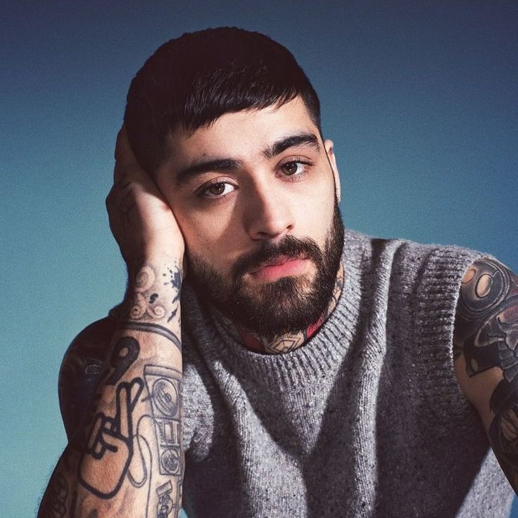 niazstrong's tweet photo. Happy birthday to our talented, beautiful being of light, may you be immensely happy my king. I love you so much #33 @zaynmalik 🎂🎈🎉🥂🤍 https://t.co/H636jF8yFk