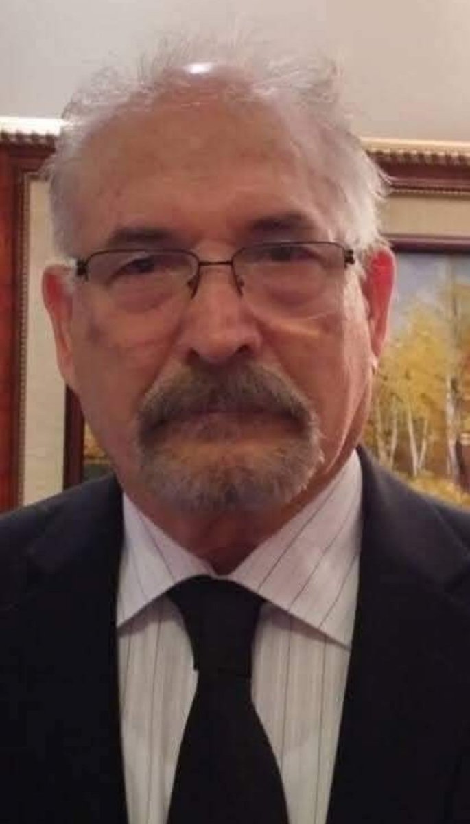 İMAM HATİP KÖKENLİ BİR PROFESÖR NE SÖYLÜYOR?

ODTÜ öğretim üyesi, Felsefe Profesörü Yasin Ceylan, Habertürk’te Kübra Par’ın sorularını yanıtlıyor. 

Ceylan’ın bir özelliği de imam hatip lisesi mezunu olması.

Söz gençliğe geliyor. 
Prof. Ceylan bir soruya cevaben başarılı gençlik