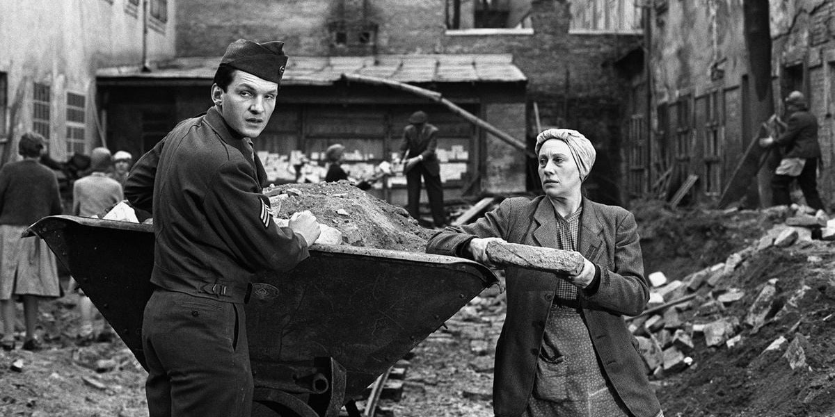 📽️ Ciné-club: Wohin und zurück – Teil 3. Drame historique, Autriche/Suisse/Allemagne, 1986, 121 min, vostfr, réalisé par Axel Corti➡ t1p.de/9lcw0🗓️ 26 janv, 20h📍<a href="/MHH_Paris/">Maison Heinrich Heine</a> Cité universitaire, 27 C Bld Jourdan #paris 14e <a href="/parisparisfr/">Paris Paris</a>