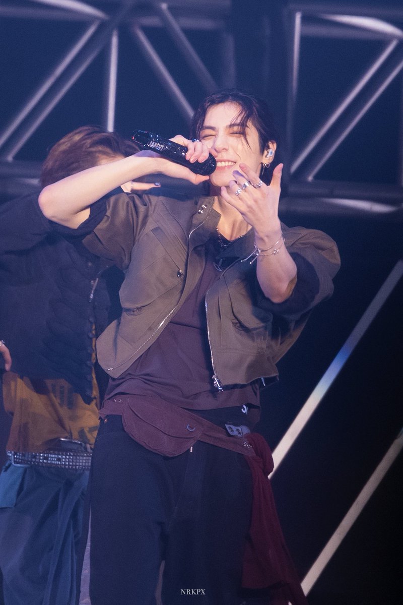 𝙊𝙢𝙊 tweet media