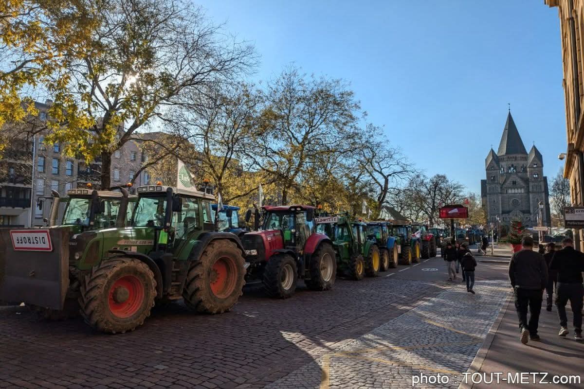 Queuleu Chris tweet media