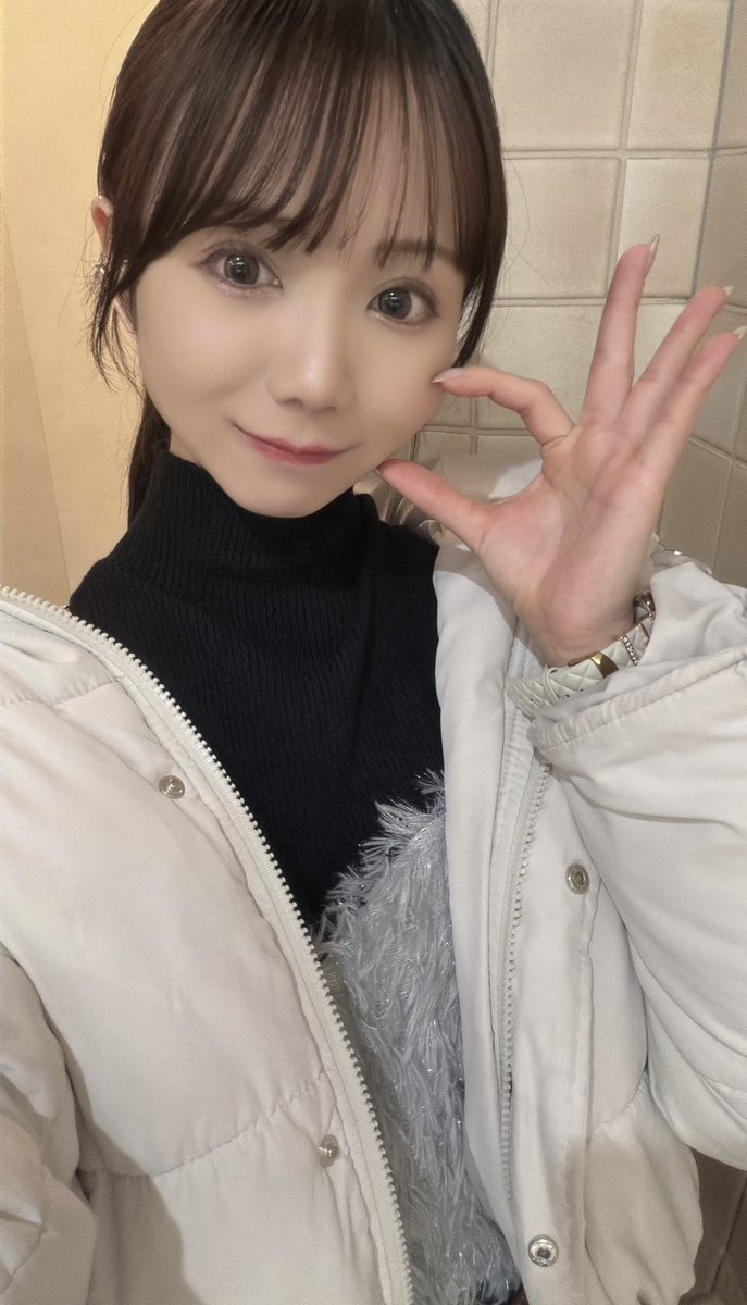 深月はな💐 (@hanaohana___) / Posts / X