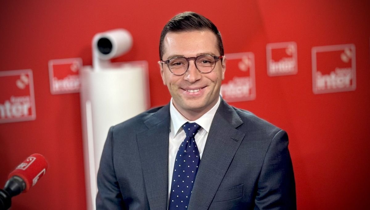 🚨🇫🇷 FLASH | Le Parquet national financier confirme EXAMINER une plainte visant Jordan Bardella pour DÉTOURNEMENT DE FONDS PUBLICS et FAVORITISME, dans le cadre de l’affaire du media training du président du RN, qui aurait été financé par le Parlement européen.