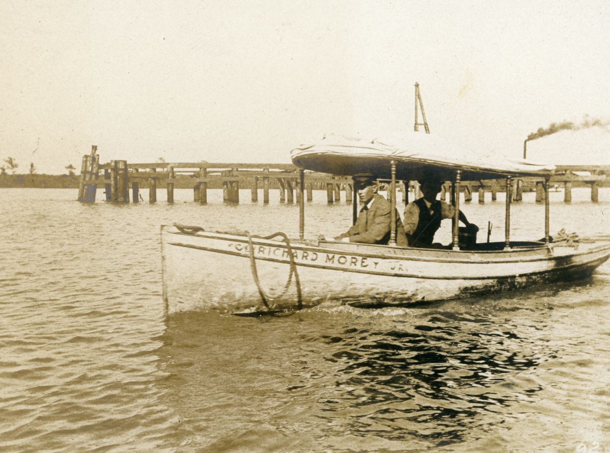 StateLibraryFL's tweet image. #DYK The Apalachicola River borders Gadsden County and had a vital role in trade, diplomacy, and regional commerce during the Civil War and Reconstruction eras. Here are photos of the Apalachicola river from our photograph collection @FLMemory @America250FL @MyFWC
