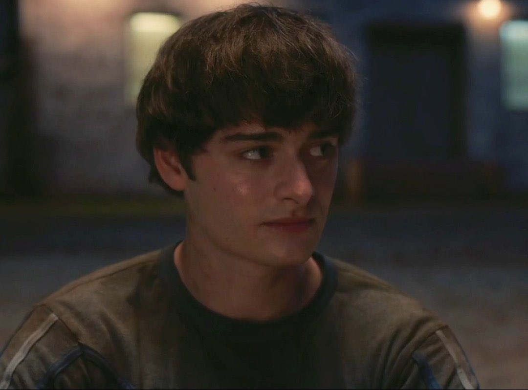 cloudmisser's tweet image. something about the contrast between mike's sharp cheekbones and will's naturally blushed cheeks