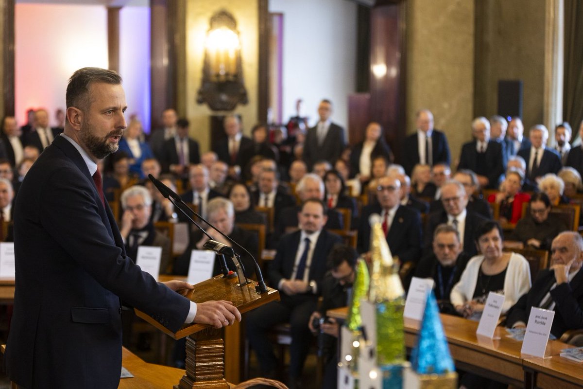 Stanisław Mazur tweet media