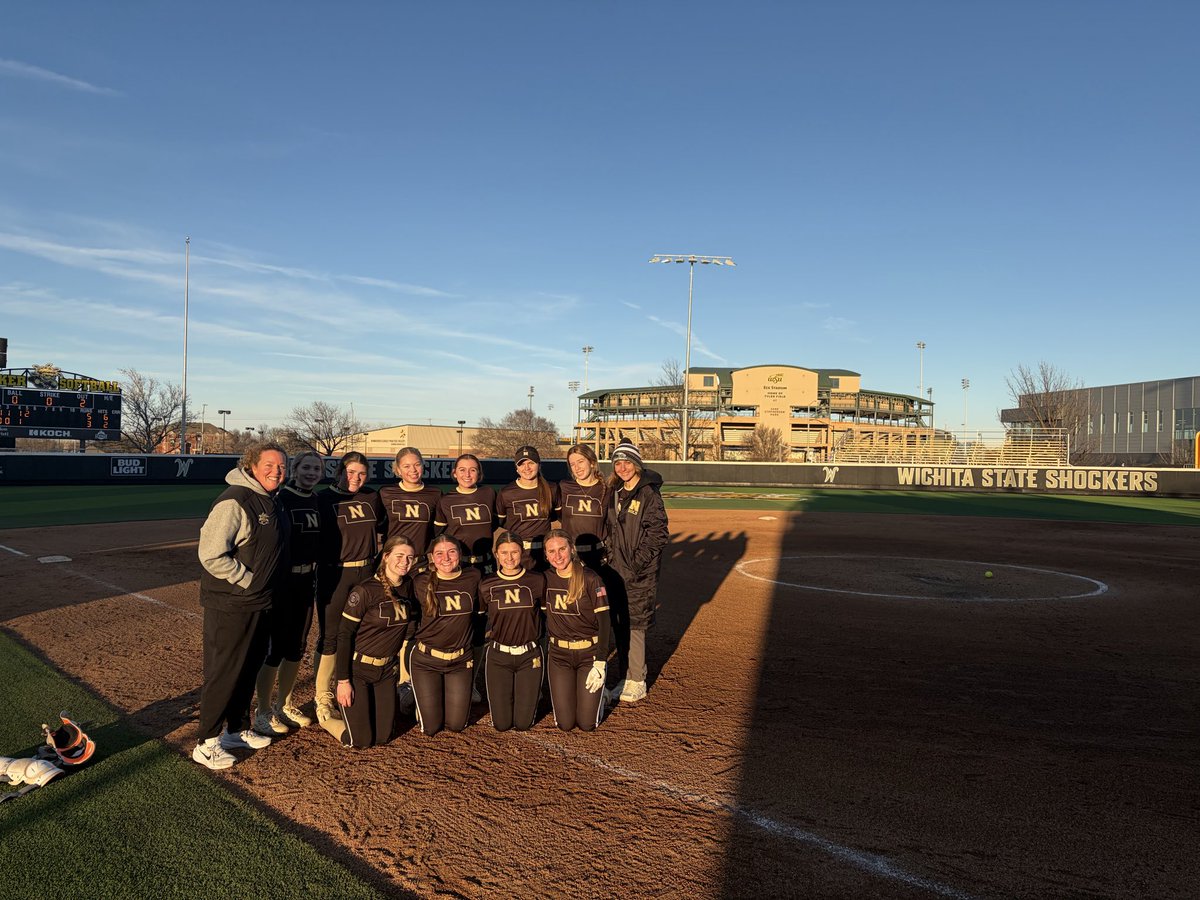 Nebraska Gold ‘10s tweet media