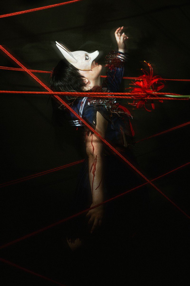kyzzenish's tweet photo. ⛩️Silent Hill⛩️

#Shiromuku: @BeloraHels 
#Hinako: @kavaynayakote
PH: @Shinori_live
Kimono and ropes: @kyzzenish

#SilentHill #SilentHillF #サイレントヒルF #サイレントヒル #白無垢 #ShimizuHinako #HinakoShimizu #深水雛子 https://t.co/ZjuaMp0L56