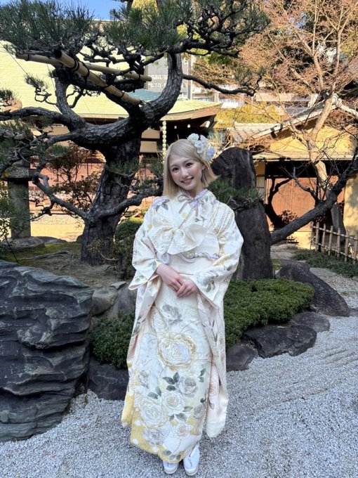 塩月希依音のTwitter画像41