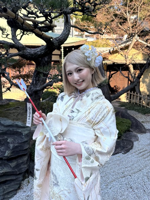 塩月希依音のTwitter画像40