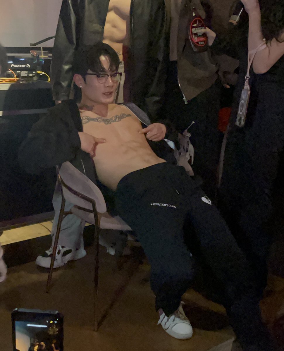 里維兵長很帥叫聲也很阿斯🥵