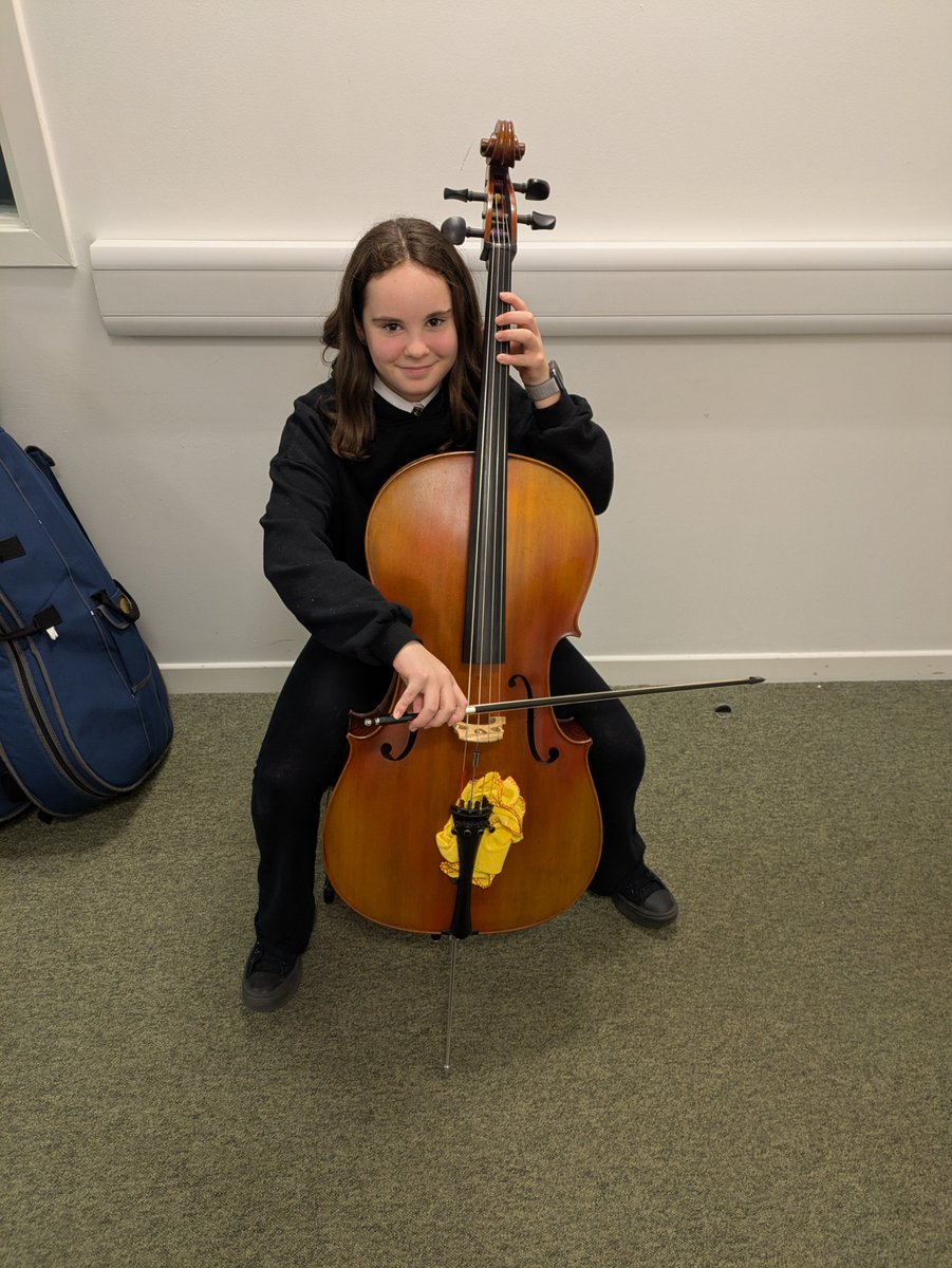 MusicSlc's tweet photo. Huge congratulations to Zoe from Uddingston Grammar School!
Not only did this S1 superstar pass her very first ABRSM exam, but she smashed it with a Merit at Grade 3!
What a fantastic achievement Zoe!
@ABRSM @UGSchool @EducationSLC
#YMusicMatters #ItsSLC https://t.co/8DrOLa0wmu