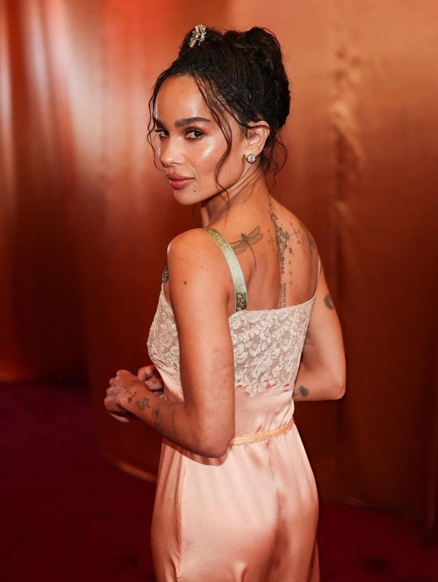 zo kravitz #goldenglobes zo kravitz #goldenglobes