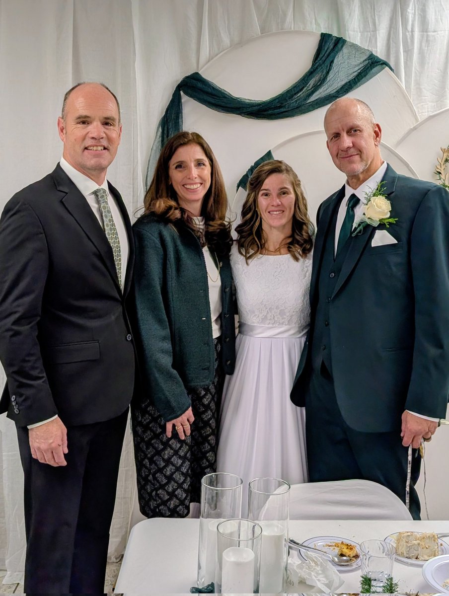 Park Sutton tweet media