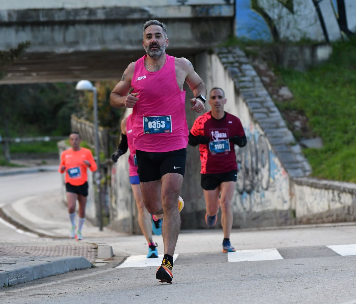 mledesma's tweet photo. Correr no regala nada
Solo devuelve lo que le das

Pero lo devuelve en forma de claridad, orgullo…
y esa paz rara que te deja nuevo

https://t.co/4HkJeVtODe https://t.co/YDZBWoE8L7