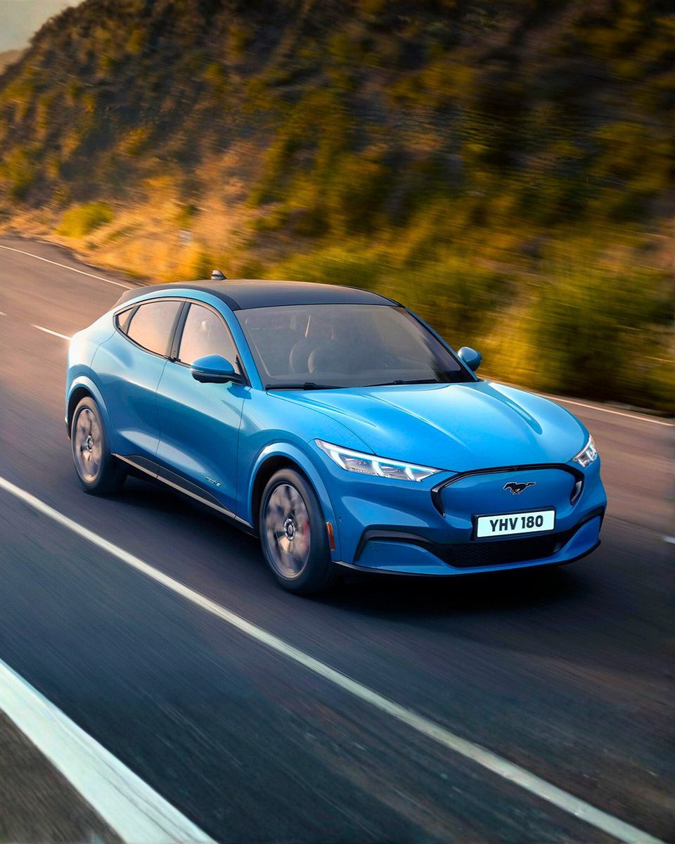 JerezMotor's tweet photo. Mucho más que un eléctrico. ⚡🔥

El Mustang Mach-E es pura conexión con la carretera.

Pisas, responde y sientes. 💙

#MustangMachE #FordMustangMachE #JerezMotor #Ford #FordJerez https://t.co/wVqUGFikQT