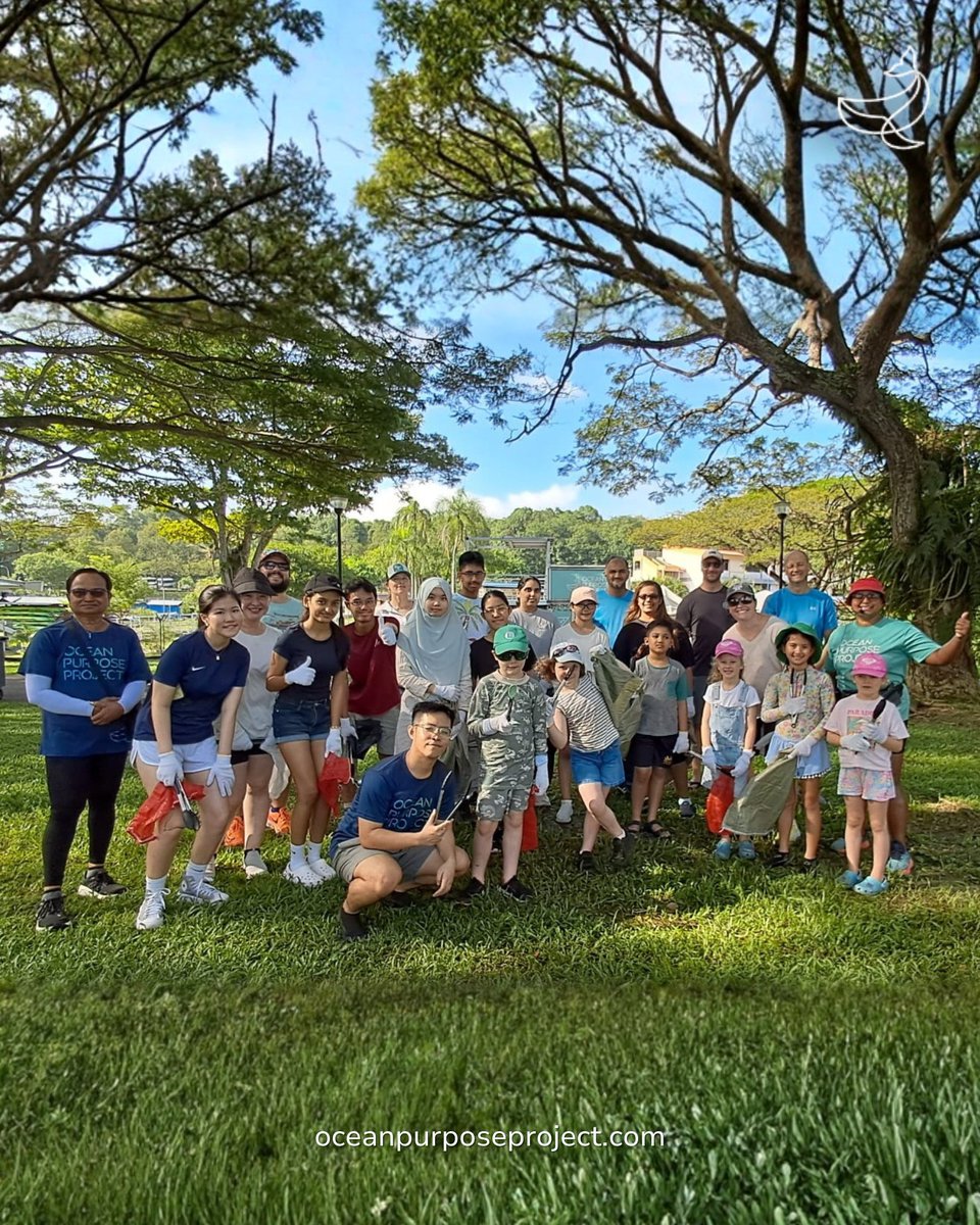 Thank you to everyone who joined us in December;  your care, energy, and commitment continue to shape healthier shores and a stronger community. 

Our next Community Beach Clean Up is happening soon!

📍 Pasir Ris Park (Carpark E)
🗓 24 January 2026 | ⏰ 9am – 11am
