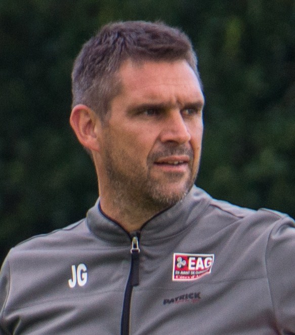 RAutrement's tweet image. #Fiscalité #Football #JetPrivé  Le TA accorde à Jocelyn Gourvennec une grosse déduction sur ses frais de jet privé quand aucun train/vol  n’était compatible avec les contraintes de match. Repas, hôtels, taxis, billets de match : quasi tout recalé. rennes-infos-autrement.fr/frais-davion-e…