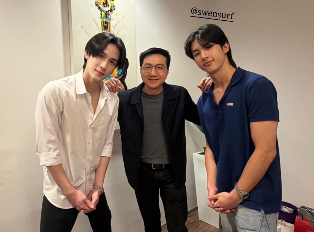 surfjavamyanmar's tweet image. အလည်ကကောင်လေးကို လိုချင်ကြလားတို့ဂေဝေးပေးမယ်ညော်

LAST EPISODE OF H2H 

#H2HseriesFinalEP