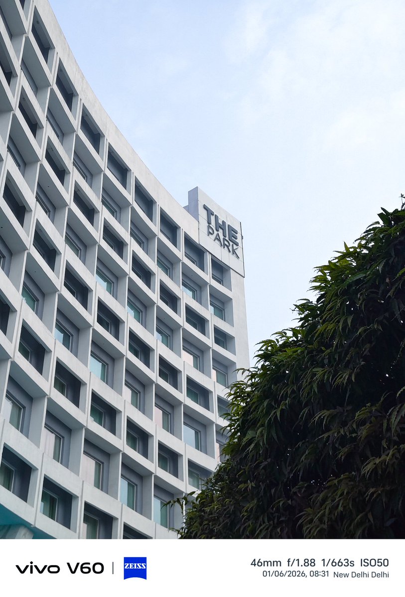 LoserAnant's tweet image. New Delhi mornings hit different.
The Park Hotel, New Delhi ✨
City mornings, clean frames, and memories captured on #vivoV60