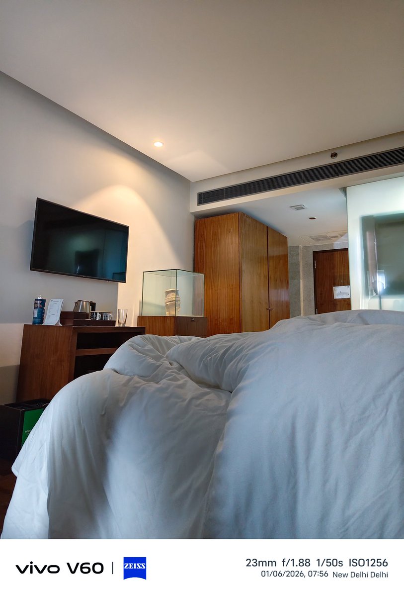 LoserAnant's tweet image. New Delhi mornings hit different.
The Park Hotel, New Delhi ✨
City mornings, clean frames, and memories captured on #vivoV60
