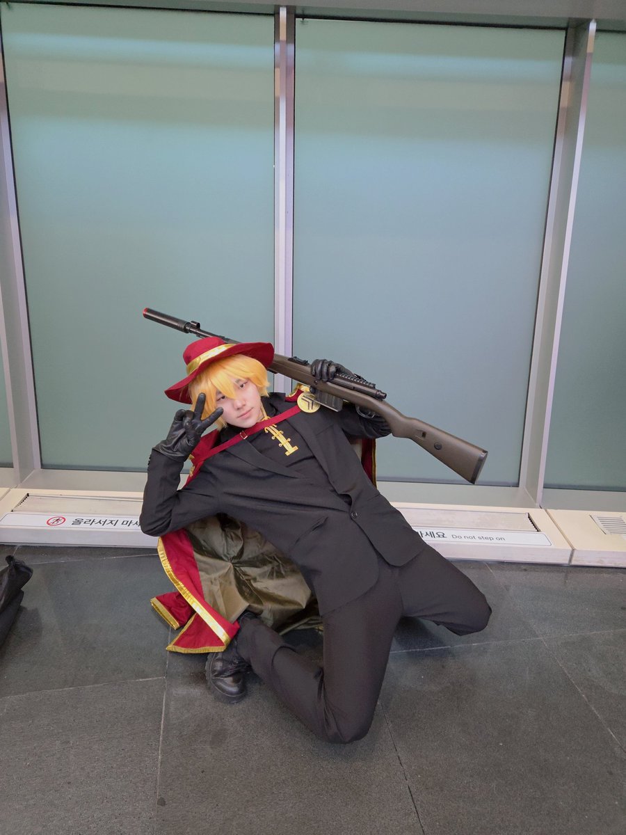 #코스어_𝕏친소
#코스어_𝕏트친소

부코 다녀왔응께 다시 함 열어봅니다요
이터널리턴, 프로젝트 문, 호요버스 주력으로 파먹습니다
RT위주로 찾아뵙겠습니다요