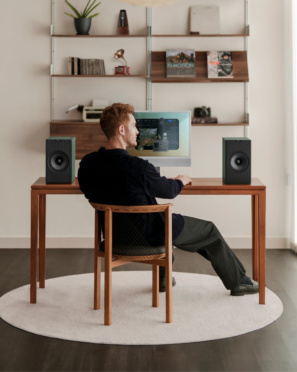 KEFAudio's tweet image. Considering Coda W? Our buying guide breaks down what sets this all-in-one wireless hi-fi speaker apart, including how it compares with the LS Wireless range.

Explore whether Coda W is the right fit for your home: kef.world/grc

#KEFListenAndBelieve #KEFAudio