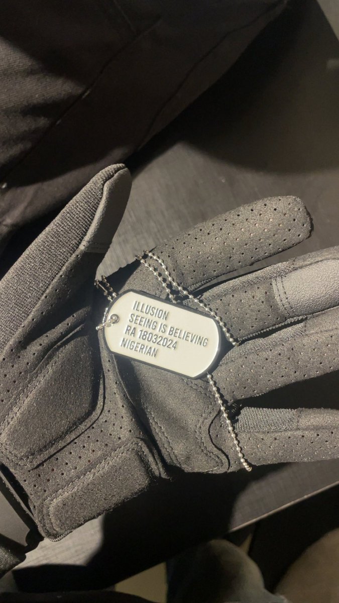 ILLUSION tweet media