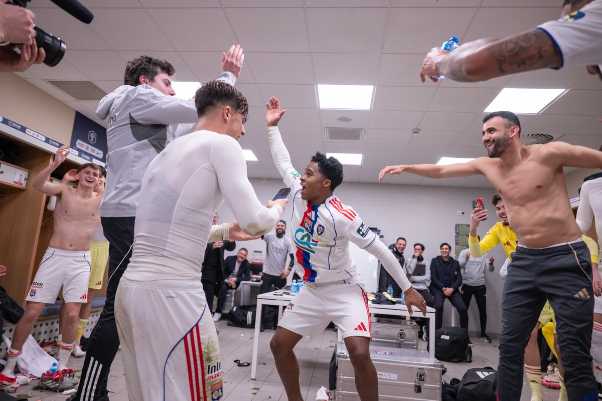 Olympique Lyonnais tweet media