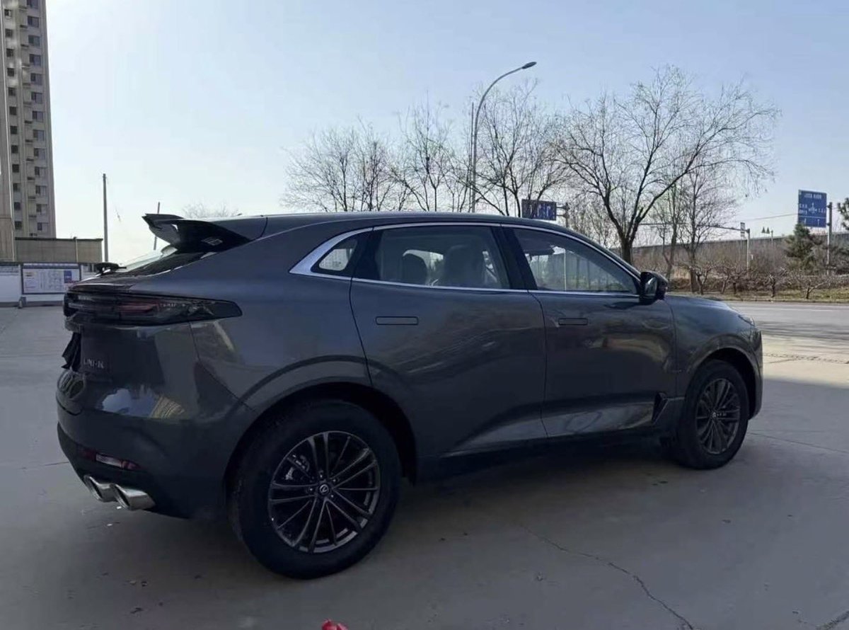 Eze Miracle tweet media