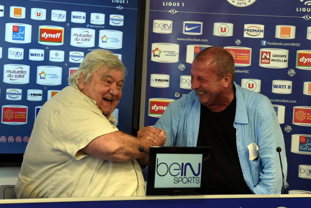 ActuFoot_'s tweet image. Quand Louis Nicollin disait préférer Rolland Courbis à Ancelotti en 2011 :

« Je préfère Courbis à Ancelotti !
Oui il a gagné des titres, mais il avait de la came.

Les grands entraîneurs sont ceux qui gagnent des titres 𝗮𝘃𝗲𝗰 𝗱𝗲𝘀 𝗱𝗲𝗺𝗶-𝗯𝗼𝗻𝘀. Avec Courbis, 𝗼𝗻…