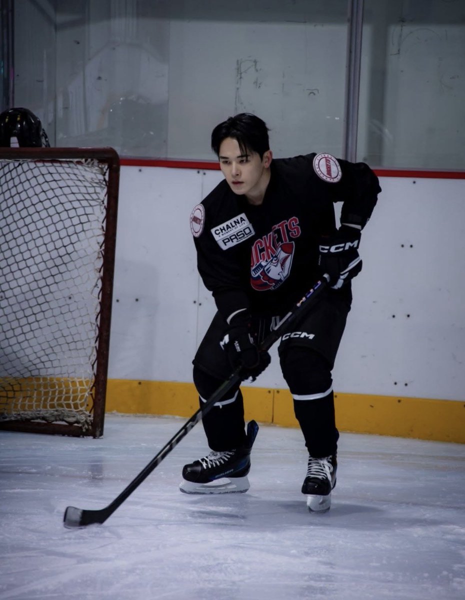 Sol_mbitious's tweet photo. 므찌다!!!🏒🌀❤️ https://t.co/WS3cWRrBo9