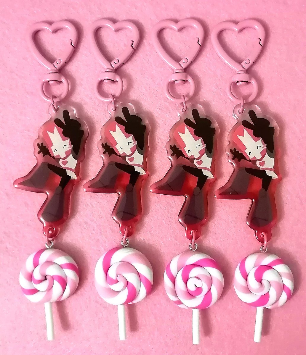 fuzzieoctopus's tweet photo. YOOOO!!! they looks so yummy :DD
#CastleCrashers #PinkKnight https://t.co/6Sd3pvLjJG