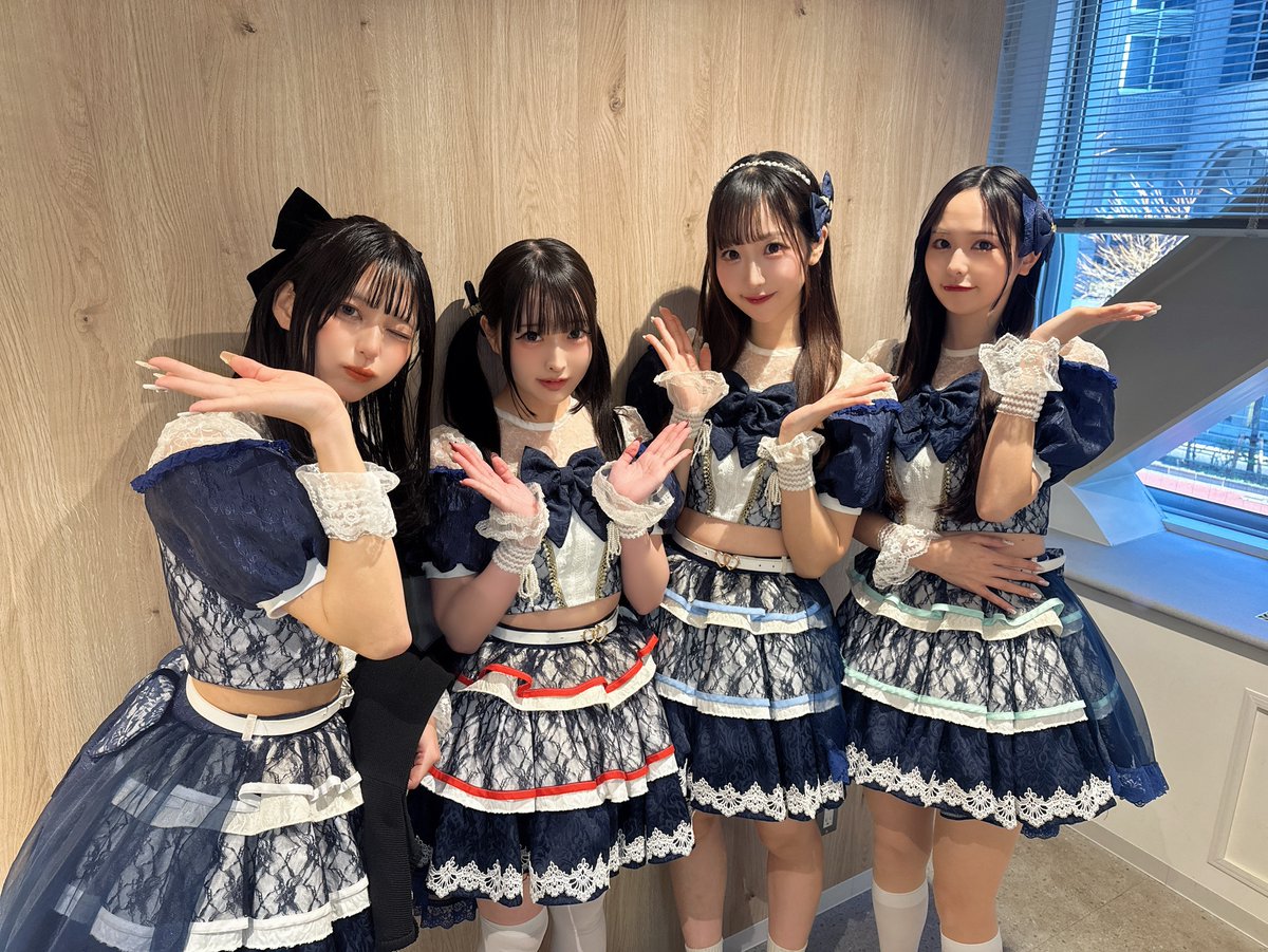 LOVE 9 LOVE (@LOVE9LOVE_info) / Highlights / X